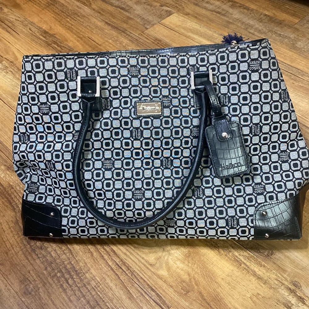 Liz&Co vintage gray & black large tote travel bag